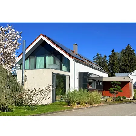 Panorama-uebernachtungen - 4 Sterne Dtv - Eigene Terrasse Mit Garten - Infrarot-sauna Mit Dampfbad Biberach an der Riß