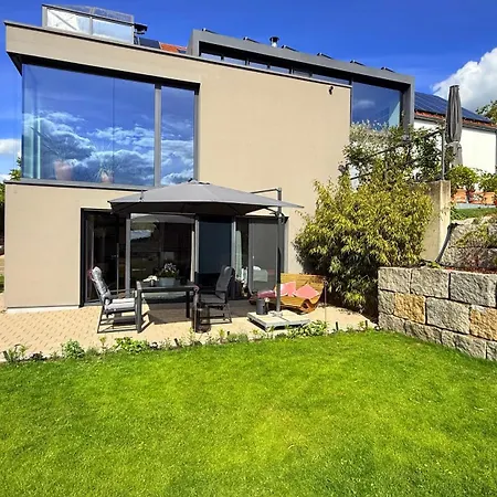 Panorama-uebernachtungen - 4 Sterne Dtv - Eigene Terrasse Mit Garten - Infrarot-sauna Mit Dampfbad