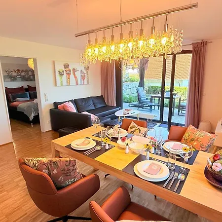 Panorama-uebernachtungen - 4 Sterne Dtv - Eigene Terrasse Mit Garten - Infrarot-sauna Mit Dampfbad